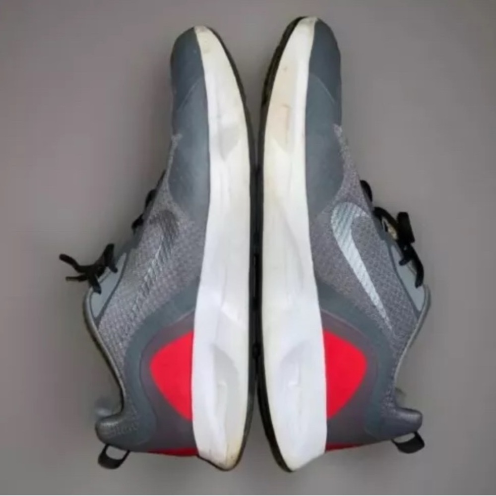 NIKE Wearallday Men’s Gray/White/Red Running Shoes Trainers | US 15 | EUC